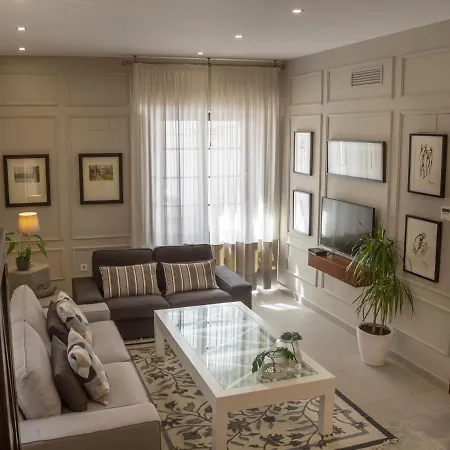 Md Casa Palacio Munoz Chaves Siglo XVIII Caces Extérieur photo